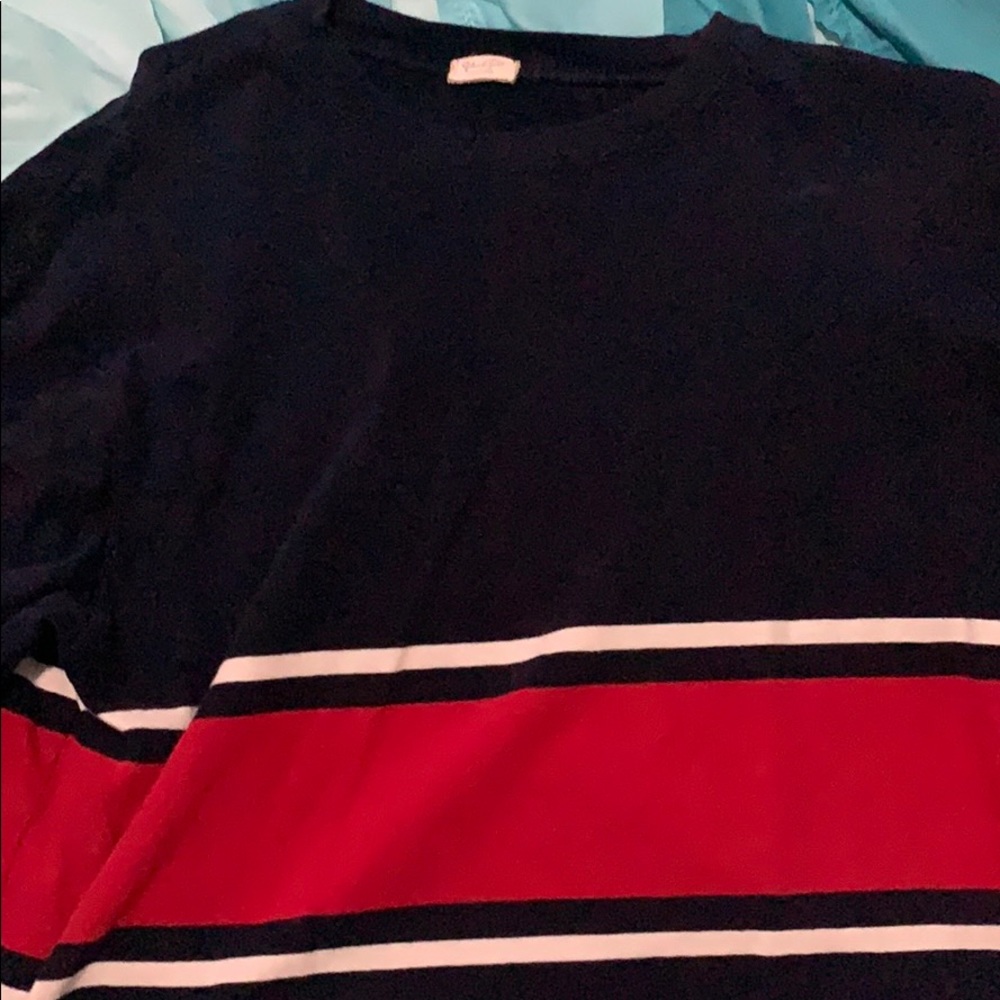 John Galt (Brandy Melville) Long sleeve